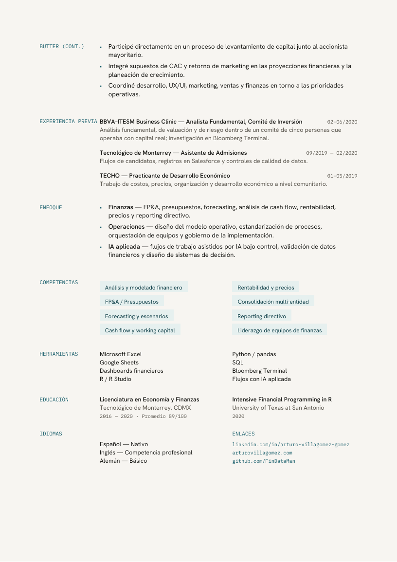 Página 2 del CV editorial: trayectoria previa, enfoque, competencias, herramientas, educación, idiomas y enlaces.